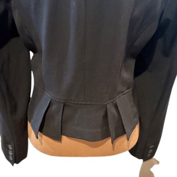 Lane Bryant Cropped Black Blazer with Eye & Hook Closure and Back Vent Details - Picture 5 of 8